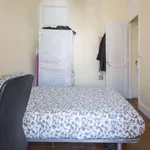 Rent a room in lisbon