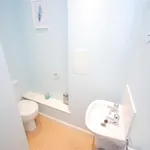 Rent 4 bedroom flat in Aberdeen