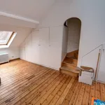  maison avec 6 chambre(s) en location à Ixelles