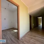 Rent 3 bedroom apartment of 99 m² in Rome