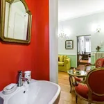 Rent 1 bedroom apartment of 70 m² in milan