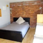 Rent 2 bedroom flat in Exeter