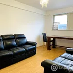 Rent 2 bedroom flat in Glasgow