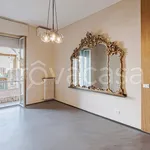 Rent 2 bedroom apartment of 85 m² in Milano