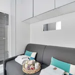 Rent 1 bedroom apartment of 9 m² in Paris