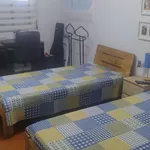 Rent 2 bedroom apartment in Porto