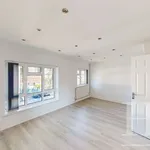 Maisonette to rent in Dickens Road, Crawley RH10