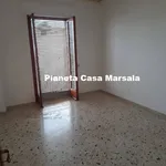 Rent 5 bedroom apartment of 145 m² in Marsala