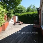 Rent 6 bedroom house in Leeds