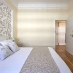 Rent a room in lisbon