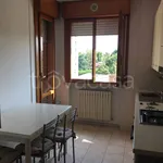 Rent 4 bedroom apartment of 98 m² in Modena