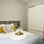 Rent a room of 150 m² in madrid