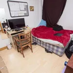 Rent 6 bedroom flat in West Midlands