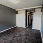 Rent 1 bedroom apartment in Johannesburg