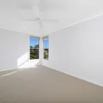 Rent 4 bedroom house in Port Macquarie