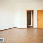 Affitto 6 camera appartamento di 202 m² in Turin