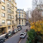 Rent 1 bedroom apartment of 20 m² in Paris