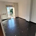 Affitto 5 camera appartamento di 105 m² in Serra Riccò