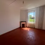 Maison de 109 m² avec 4 chambre(s) en location à PithiviersT