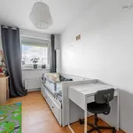 Pronajměte si 3 ložnic/e byt o rozloze 62 m² v Prague