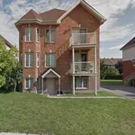 3 bedroom apartment of 990 sq. ft in Gatineau