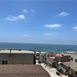 Rent 3 bedroom house of 195 m² in manhattan beach