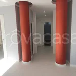 Rent 4 bedroom house of 160 m² in Latina