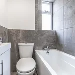 Rent 1 bedroom flat of 24 m² in Leeds