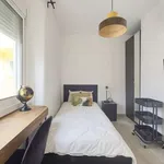 Rent a room in lisbon