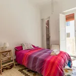 Rent 2 bedroom apartment of 75 m² in valencia