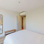 Rent 1 bedroom apartment of 40 m² in porto