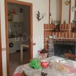 Rent 4 bedroom house of 250 m² in Montereale