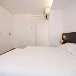 Rent 1 bedroom apartment of 50 m² in valencia