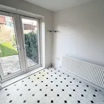 Rent 3 bedroom house in East Midlands