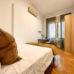 Rent 18 bedroom apartment in Madrid