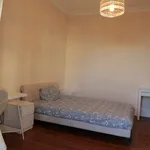 Rent a room in lisbon