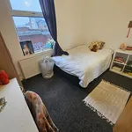 Rent 5 bedroom house in Leeds