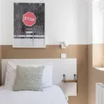 Rent a room in madrid