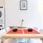 Rent 4 bedroom apartment of 80 m² in Milano