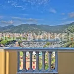 Rent 6 bedroom apartment of 91 m² in Rapallo