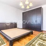 Rent 3 bedroom apartment of 99 m² in Zagreb