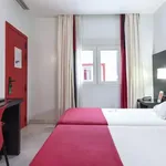 Rent 1 bedroom apartment of 17 m² in Málaga