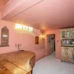 Rent 3 bedroom flat of 1195 m² in Cherwell District