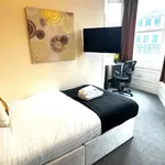 Rent 6 bedroom house in North East England