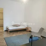 Affitto 5 camera appartamento di 130 m² in Turin