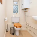 Rent 4 bedroom house in Berkshire