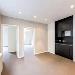 Rent 1 bedroom house of 372 m² in Bruxelles