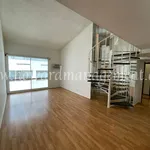 Rent 2 bedroom apartment of 77 m² in Los Angeles