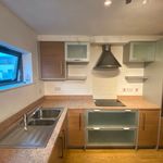 Rent 4 bedroom house in Wales