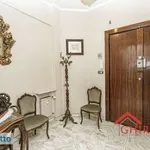 Rent 4 bedroom apartment of 109 m² in Genoa